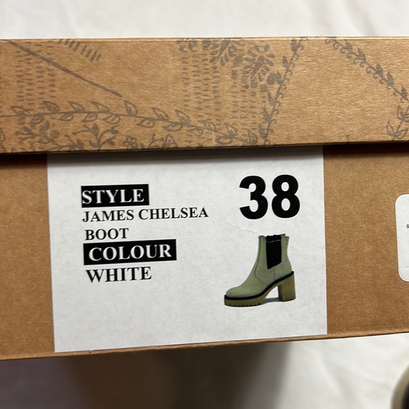 Free people boots James Chelsea chunky white size 8 US heels ankle boots shoes - Picture 6 of 16